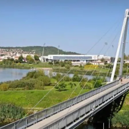 Glamour Equipe Avec Balneo Et Sauna Appartement