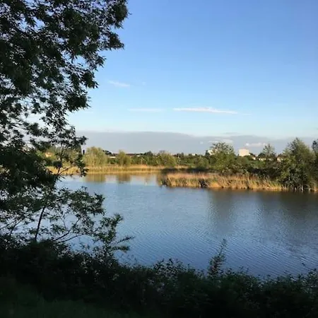 Glamour Equipe Avec Balneo Et Sauna Nancy