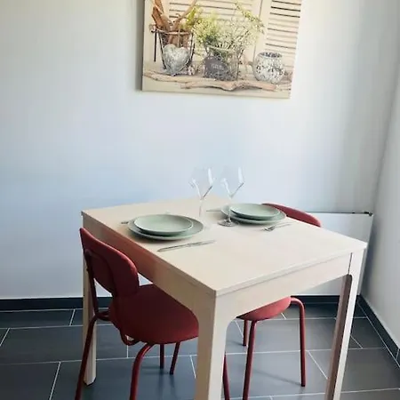 Glamour Equipe Avec Balneo Et Sauna Apartamento