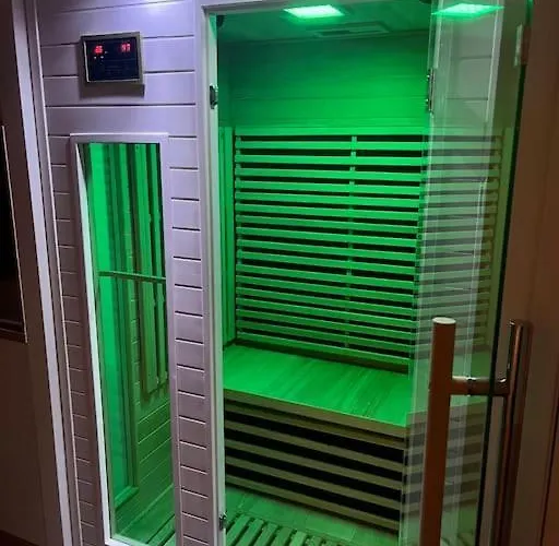 Glamour Equipe Avec Balneo Et Sauna Διαμέρισμα Νανσύ