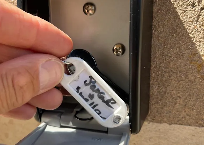 Glamour Equipe Avec Balneo Et Sauna Νανσύ